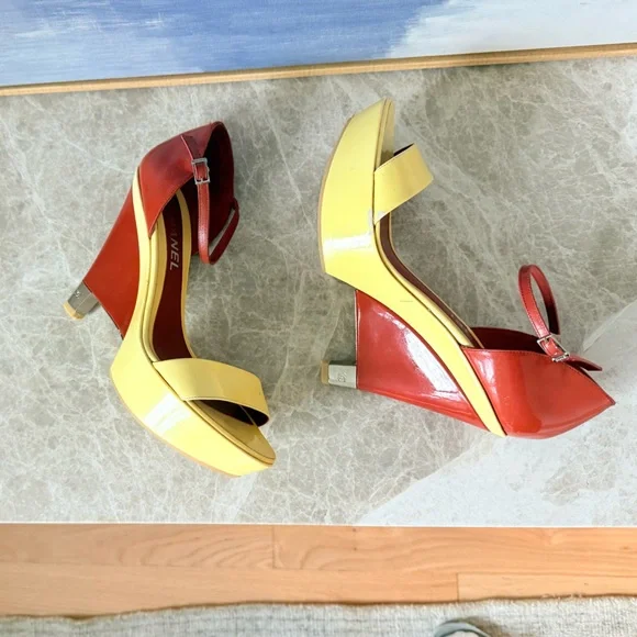 Chanel Vintage 2006 Sandals Women's Size: 8 - Picture 9 of 13